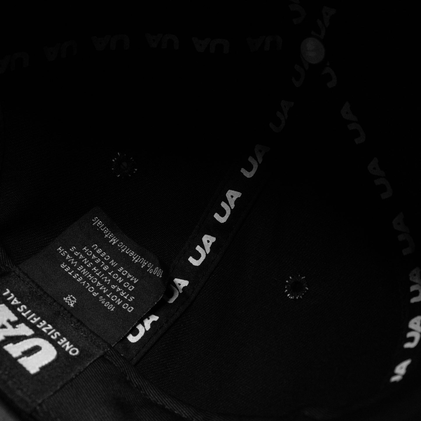 UA SNAPBACK MONOGRAM - GOTHIC BLACK