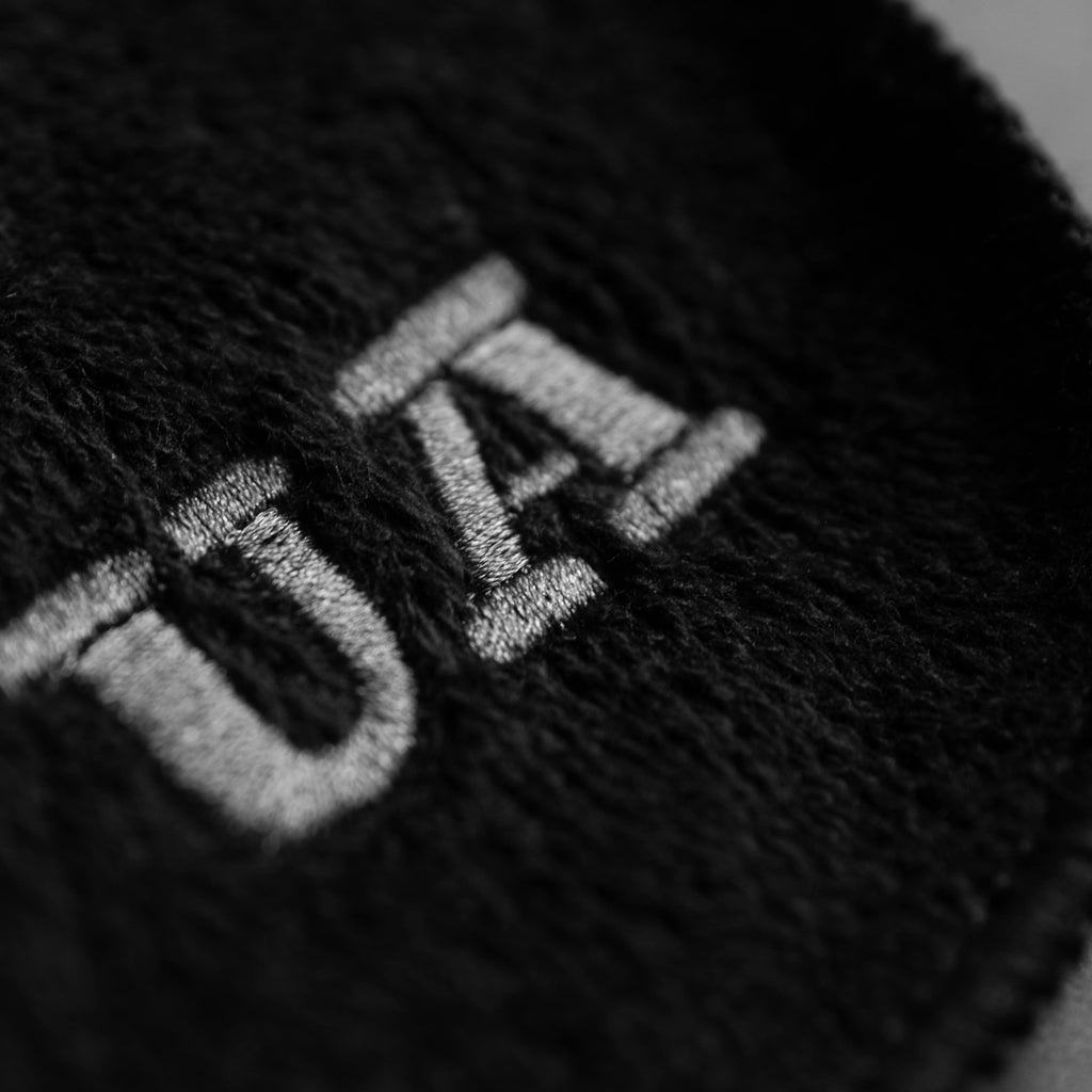 UA FACE TOWEL