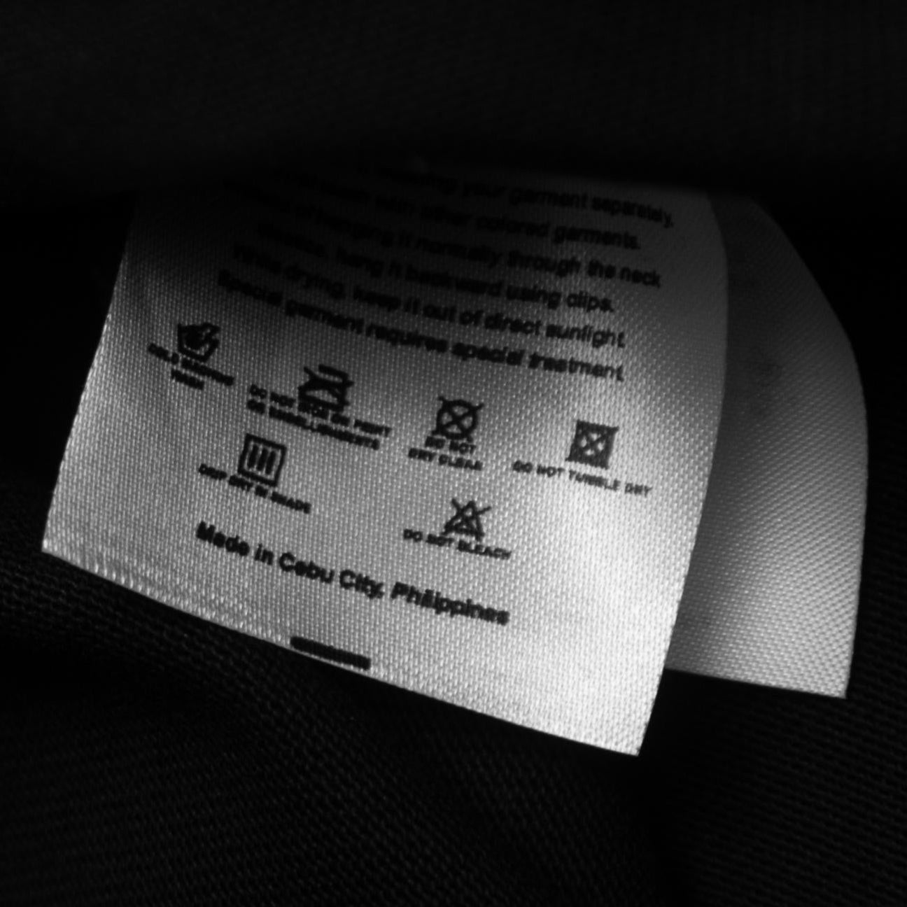 UA PRIME SHIRTS - Black on Black